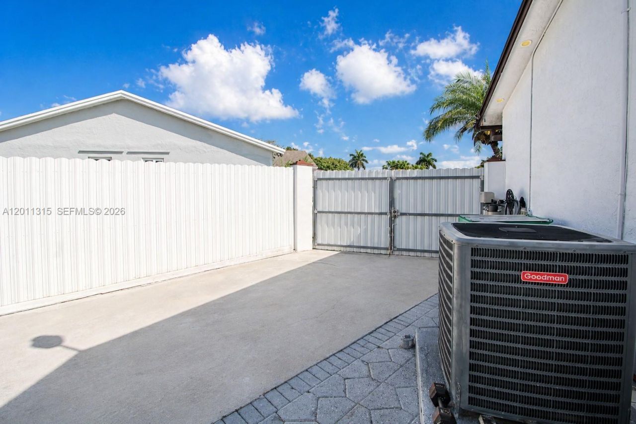26234 SW 133rd Pl, Homestead, FL 33032 Photo