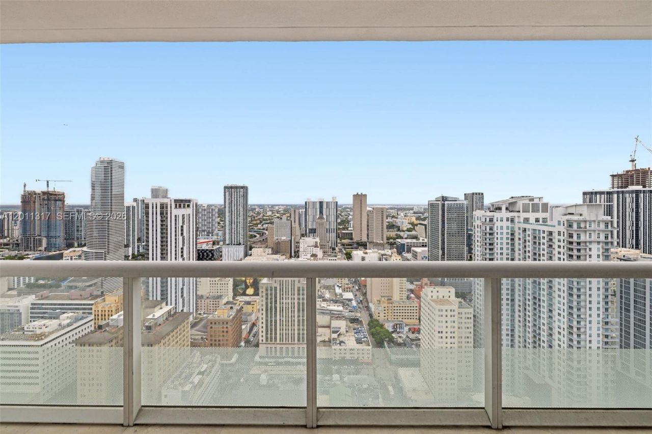 50 Biscayne Blvd, Unit 4405, Miami, FL 33132 Photo
