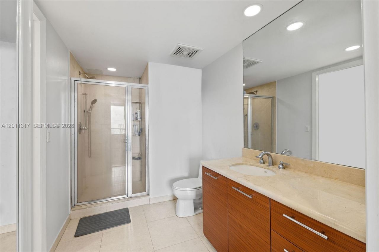 50 Biscayne Blvd, Unit 4405, Miami, FL 33132 Photo