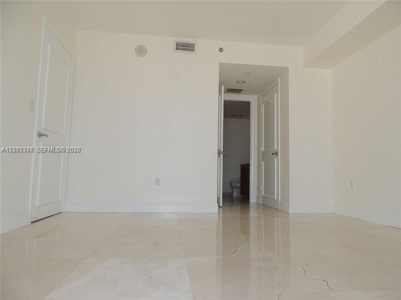 50 Biscayne Blvd , Unit 4405, Miami, FL 33132 Photo
