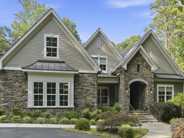 530 Sun Forest Way, Chapel Hill, NC 27517