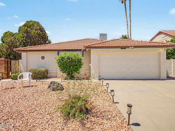 1880 N ELLIS Street, Chandler, AZ 85224