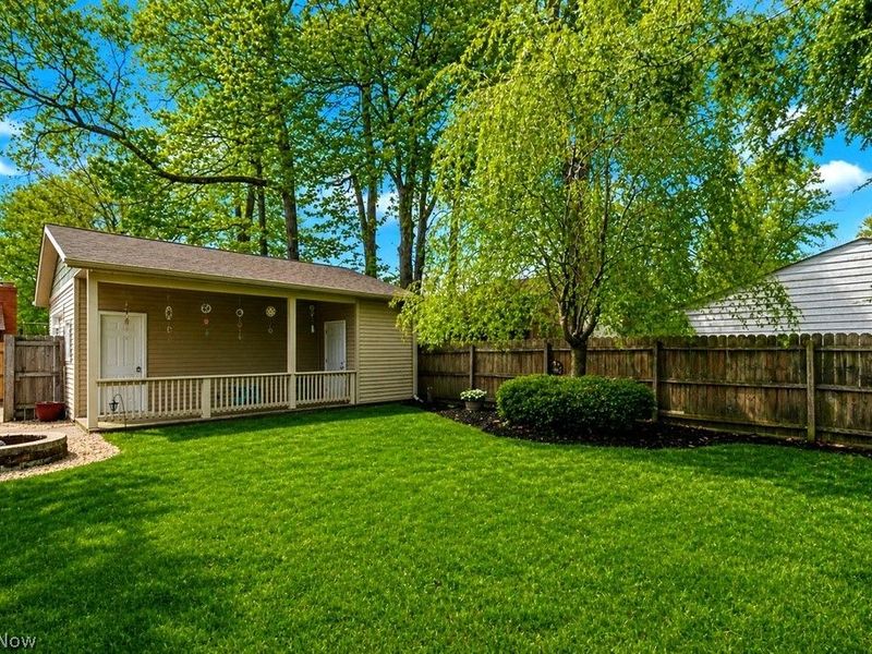 7580 Primrose Drive, Mentor on the Lake, OH 44060 Photo 28