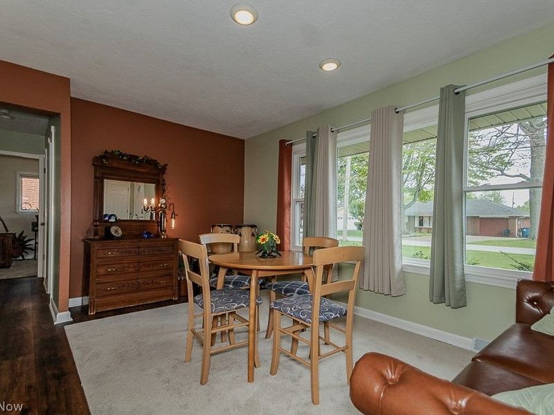 7580 Primrose Drive, Mentor on the Lake, OH 44060 Photo 8