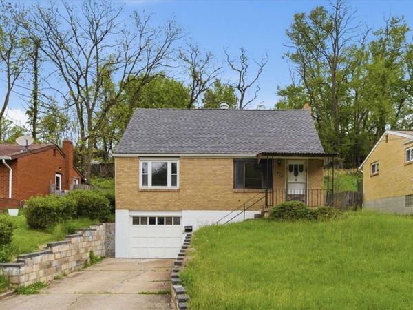 148 Dorothy Dr, Pittsburgh, PA 15235