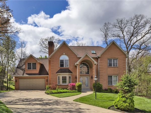 9007 Hampshire Ct, Pittsburgh, PA 15237