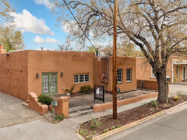 307 Johnson Street , Santa Fe, NM 87501