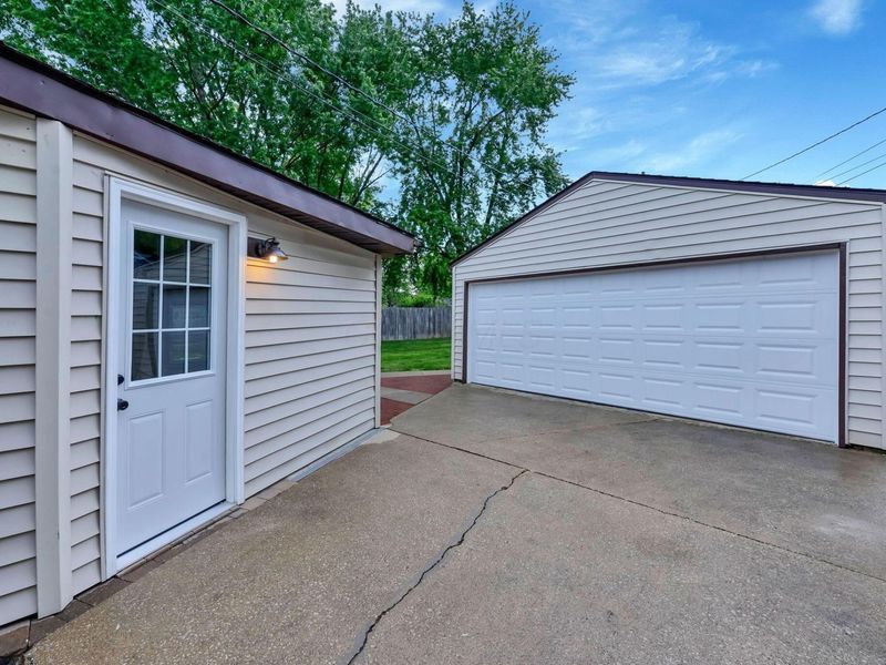 4555 Circle Drive, Hilliard, OH 43026 Photo 22