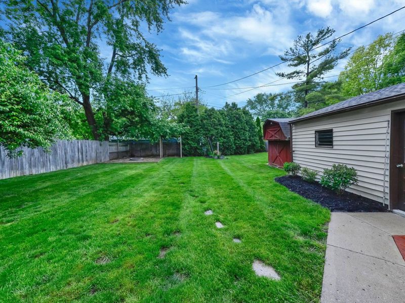 4555 Circle Drive, Hilliard, OH 43026 Photo 23