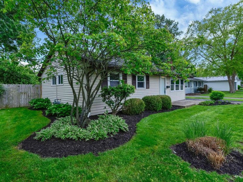 4555 Circle Drive, Hilliard, OH 43026 Photo 3