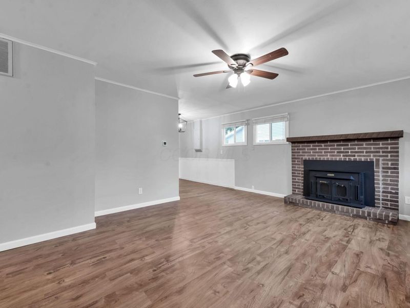 4555 Circle Drive, Hilliard, OH 43026 Photo 6
