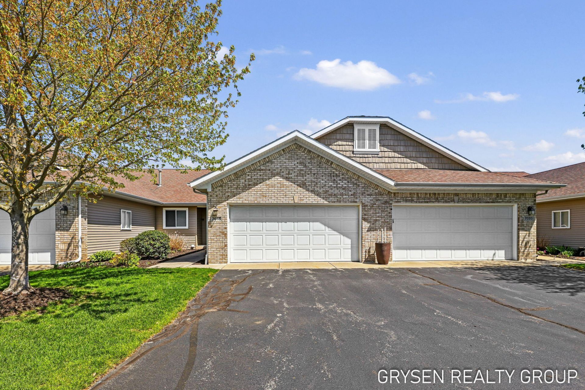 7018 Baltic Drive Sw, Byron Center, MI 49315 Main Photo