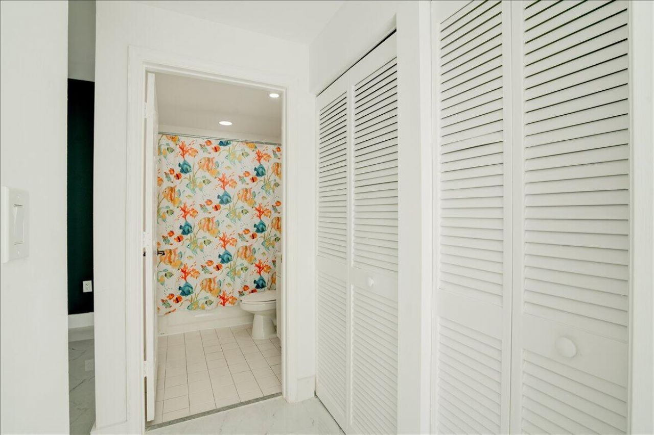 9805 NW 52nd Street, Unit 407, Doral, FL 33178 Photo