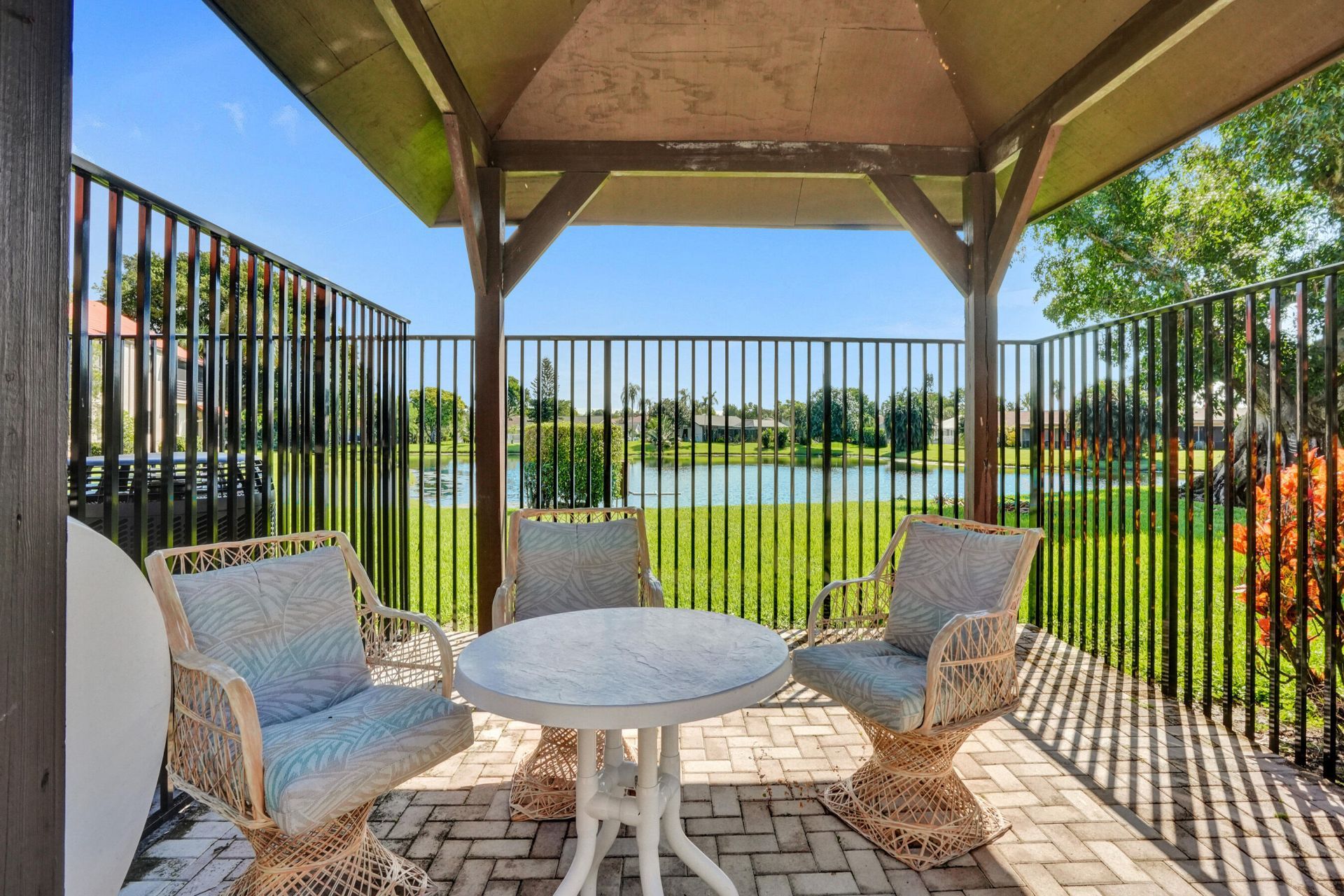 12 Vía De Casas Sur, Unit 101, Boynton Beach, FL 33426 Photo