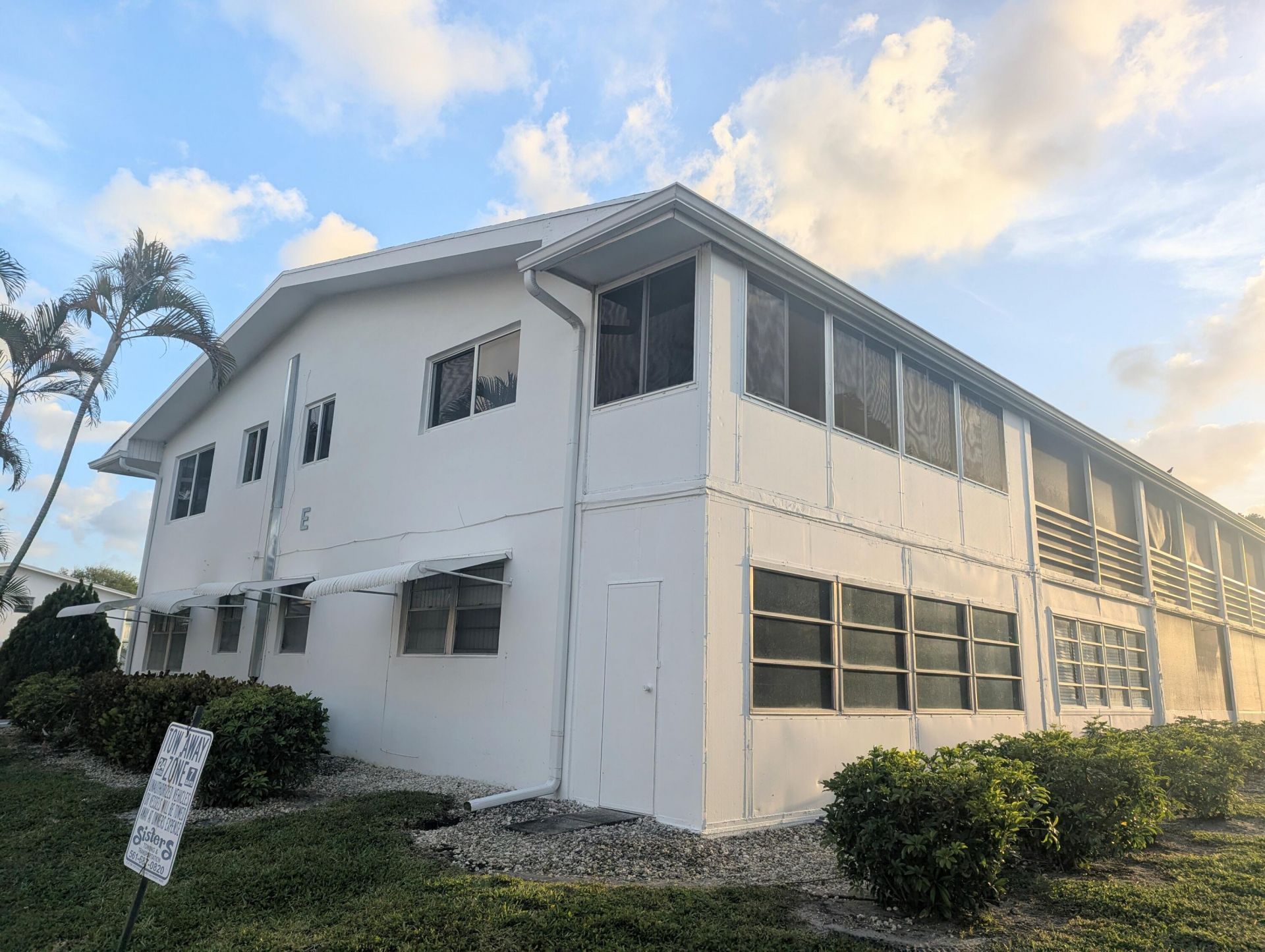 100 Kingswood E, West Palm Beach, FL 33417 Photo