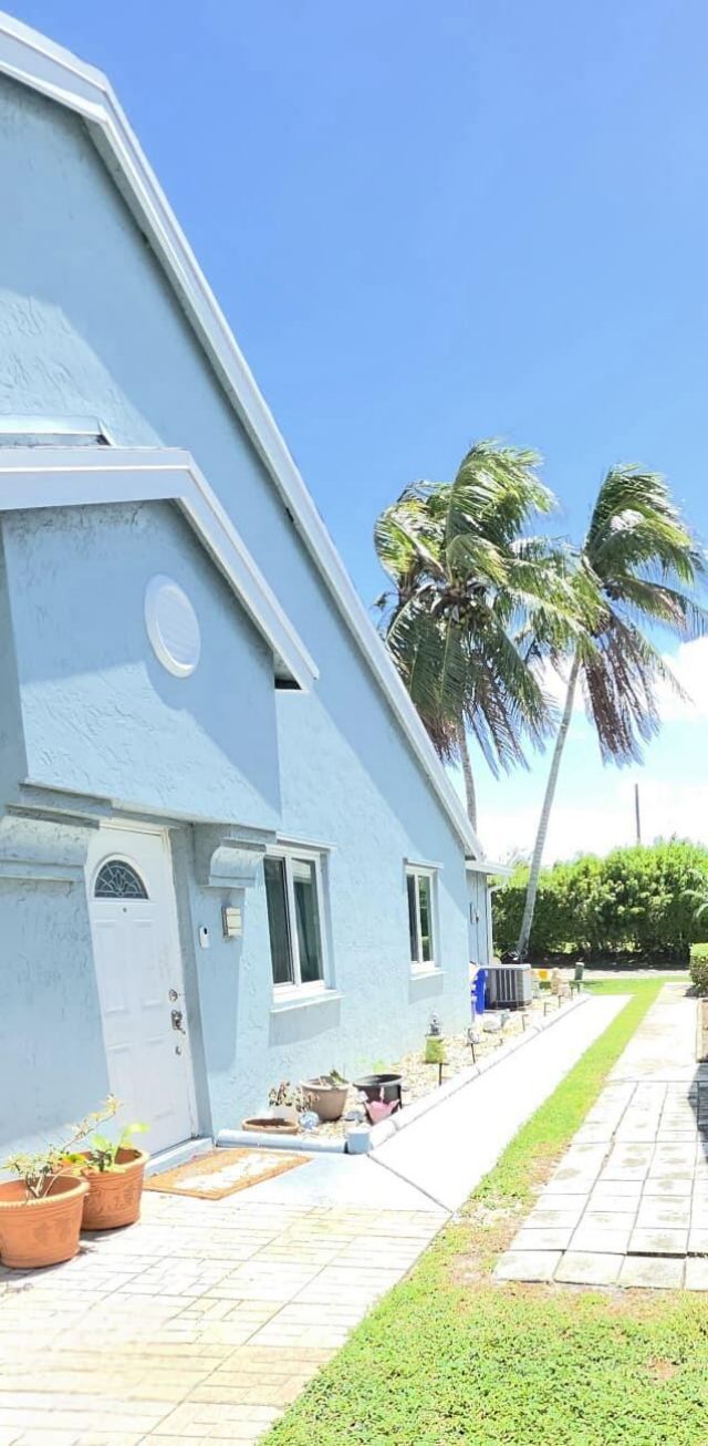 3931 Island Club Circle W, Lake Worth, FL 33462 Photo