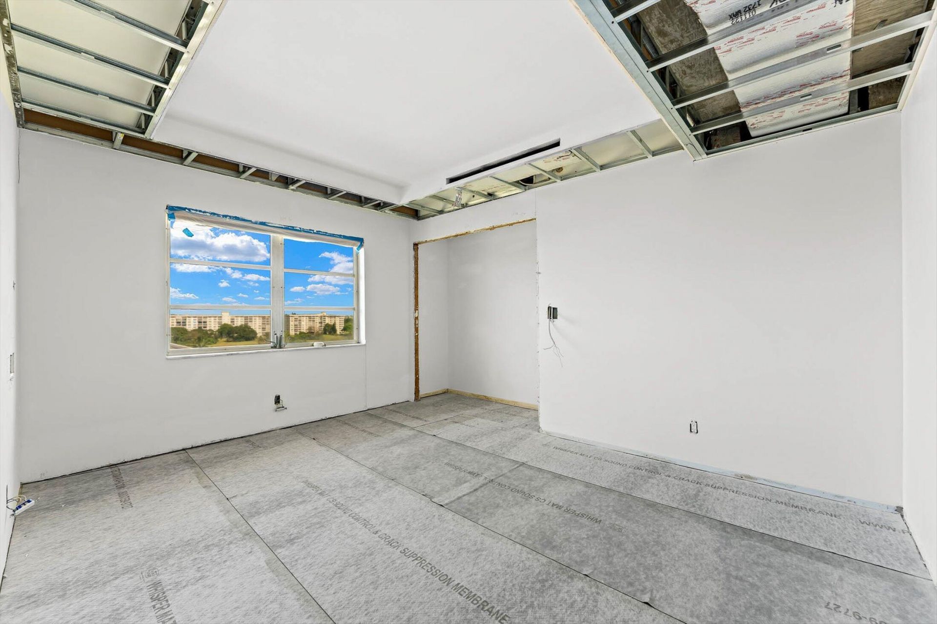 3050 N Palm Aire Drive, Unit 910, Pompano Beach, FL 33069 Photo