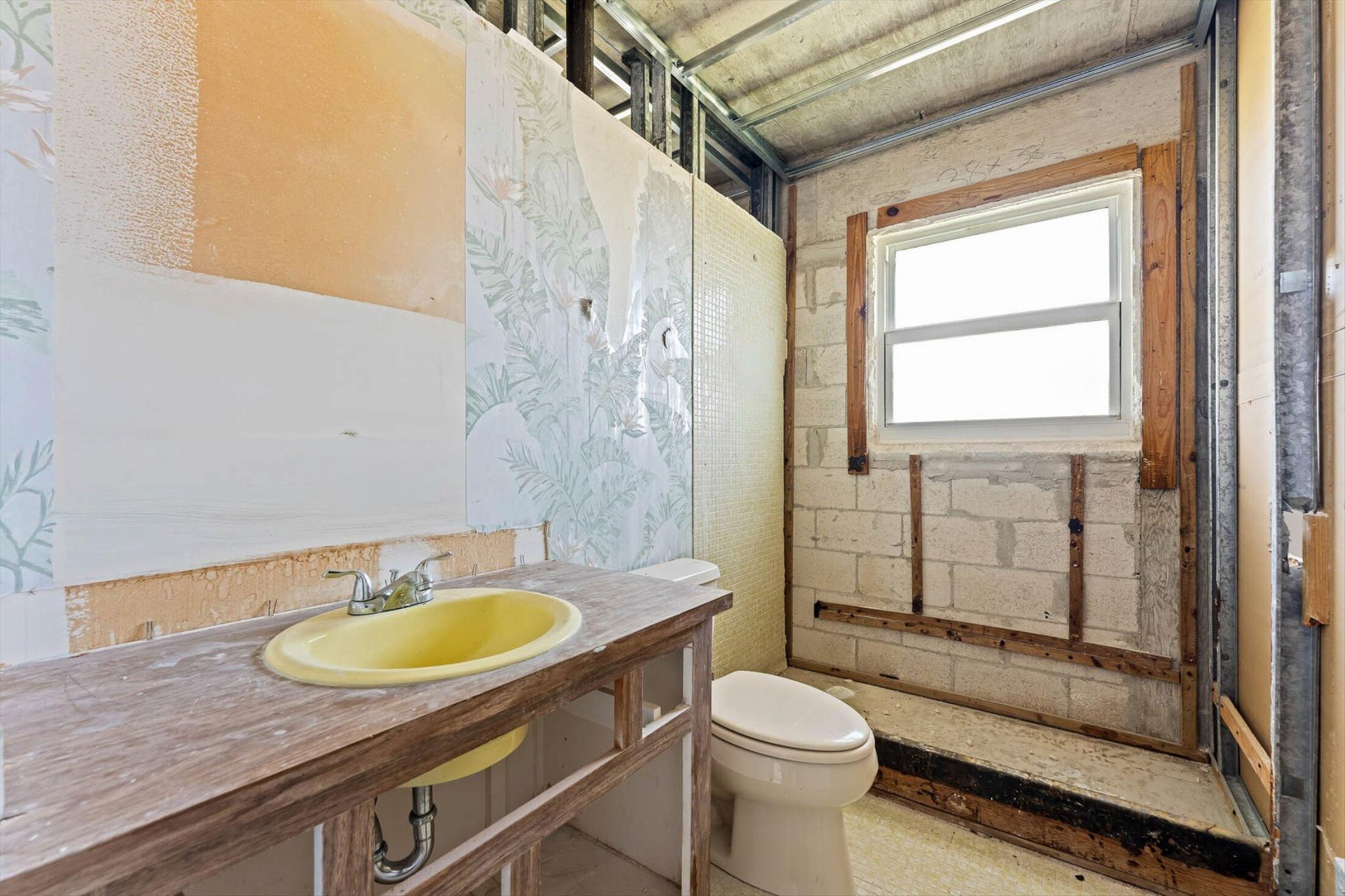 3050 N Palm Aire Drive, Unit 910, Pompano Beach, FL 33069 Photo