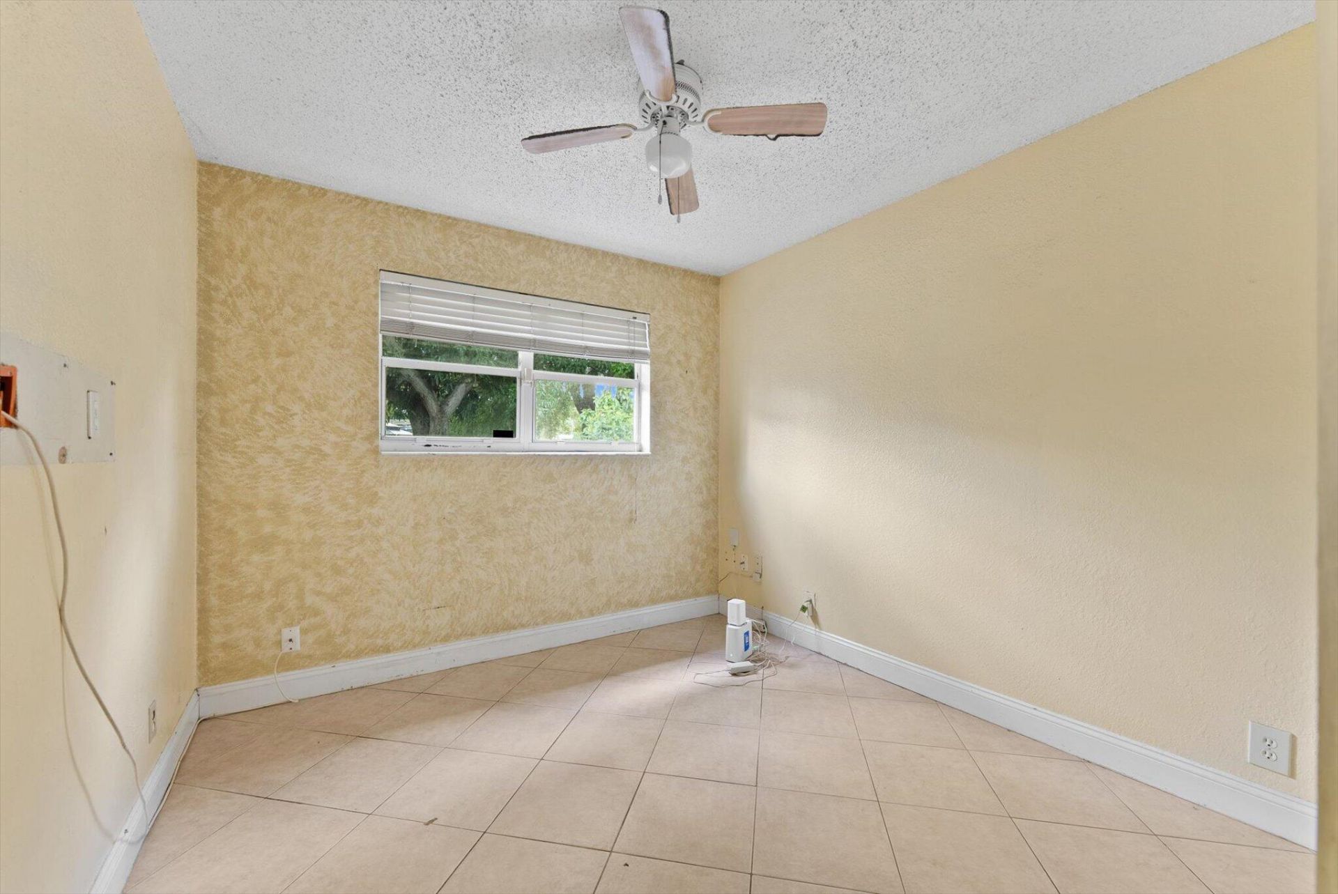 2831 N Seacrest Boulevard, Boynton Beach, FL 33435 Photo