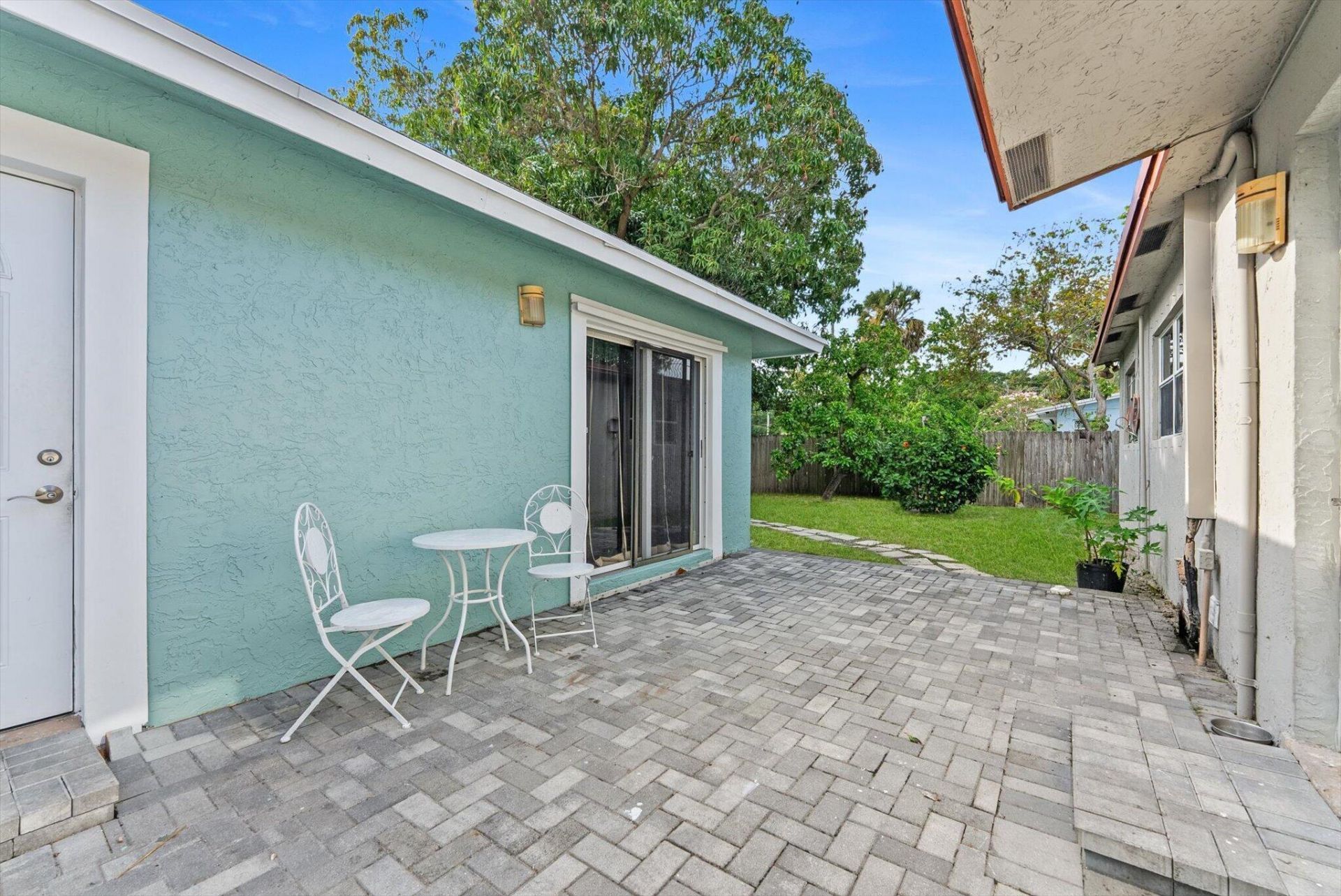 2831 N Seacrest Boulevard, Boynton Beach, FL 33435 Photo