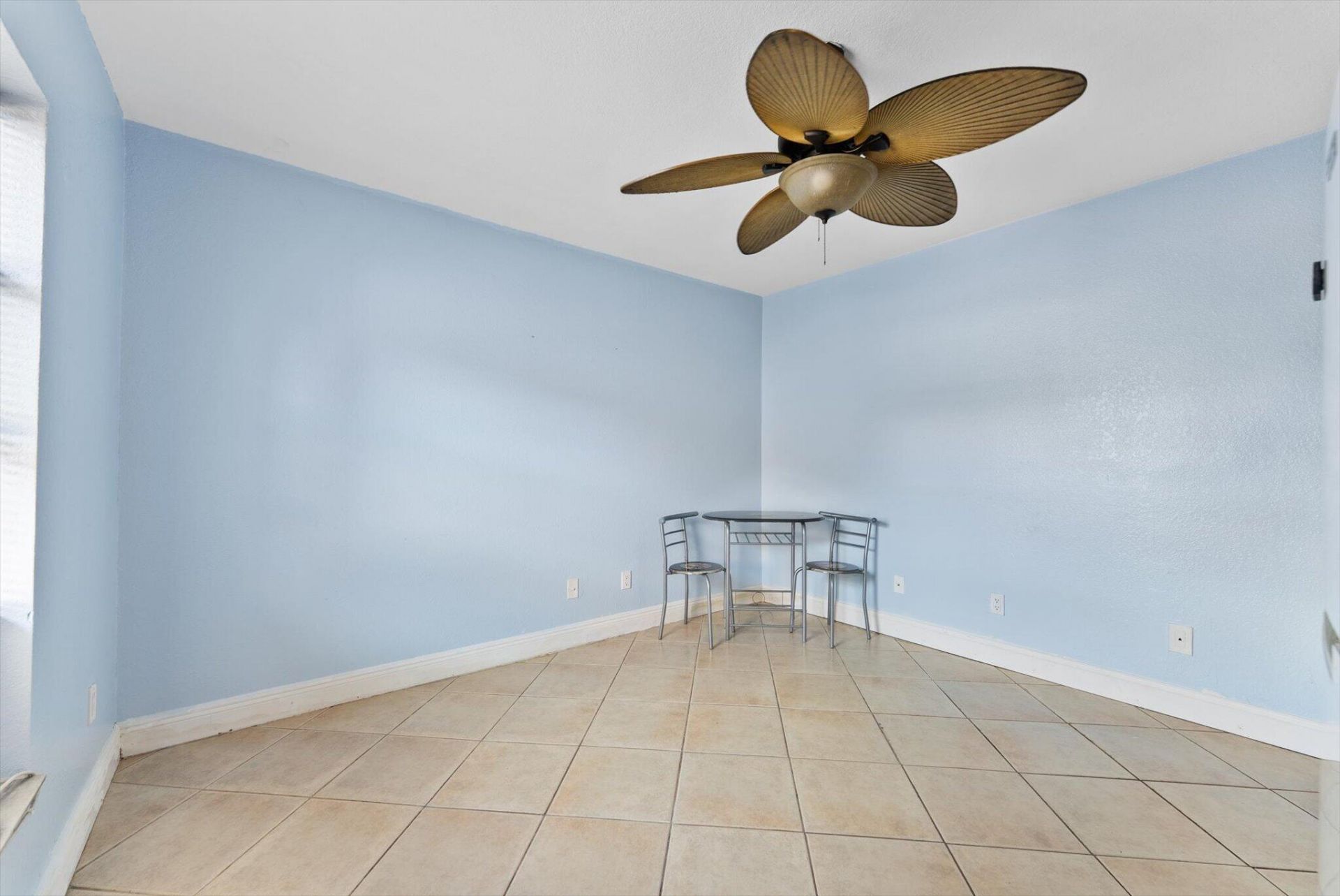 2831 N Seacrest Boulevard, Boynton Beach, FL 33435 Photo
