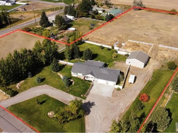3807 E 137 N, RIGBY, ID 83442