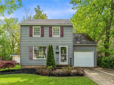 1547 Commodore Road, Lyndhurst, OH 44124