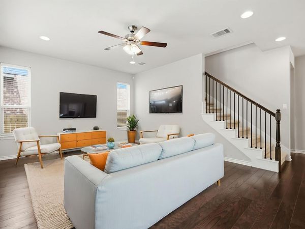 9001 Palmito DR, Unit 105, Austin, TX 78717