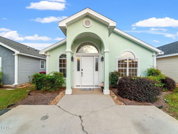 212 Seahorse Way , Panama City, FL 32407