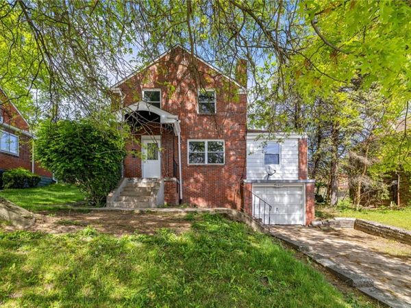 3809 Greensburg Pike, Pittsburgh, PA 15221