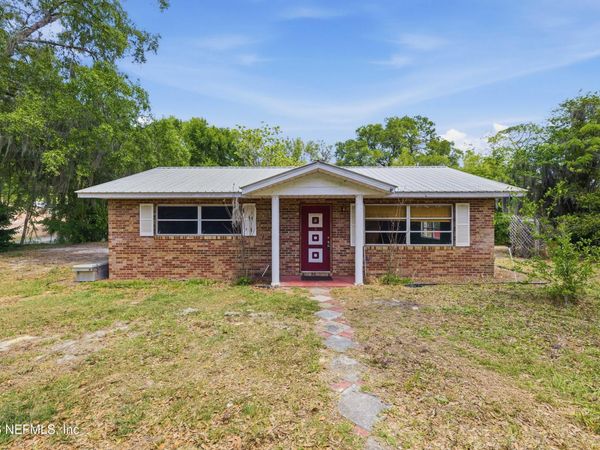 363 SE 72ND Street, Starke, FL 32091