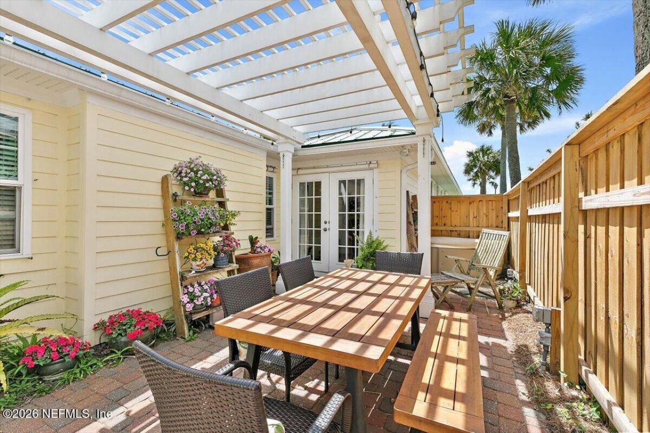 137 35th Avenue S, Jacksonville Beach, FL 32250 Photo