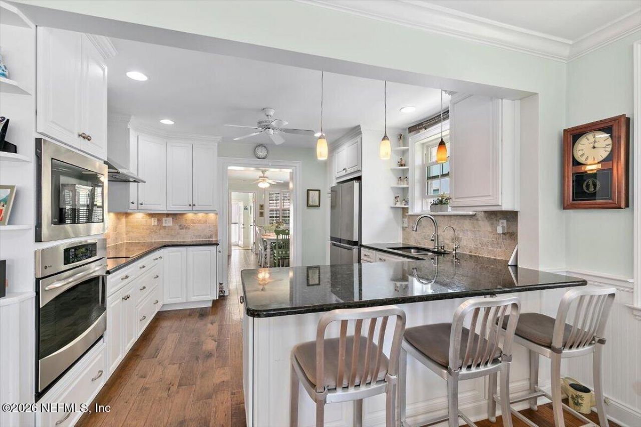 137 35th Avenue S, Jacksonville Beach, FL 32250 Photo