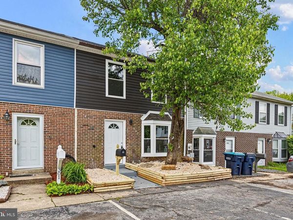 303 THAYER COURT, NEWARK, DE 19702