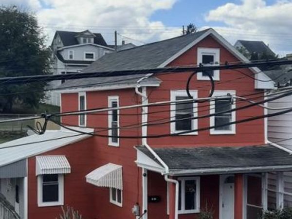 1012 W WILLOW STREET, COAL TOWNSHIP, PA 17866