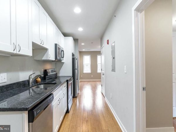 616 S 4TH STREET, Unit 2F, PHILADELPHIA, PA 19147