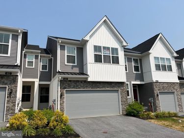 405 REDBUD LANE, CHESTER SPRINGS, PA 19425