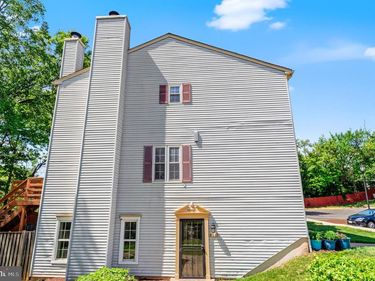 8617 CIPRIANO SPRINGS COURT, LANHAM, MD 20706