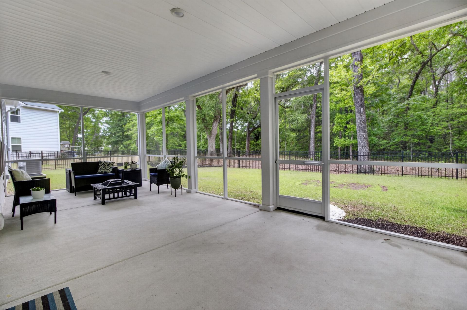 7089 Pumpkinseed Drive Photo 37