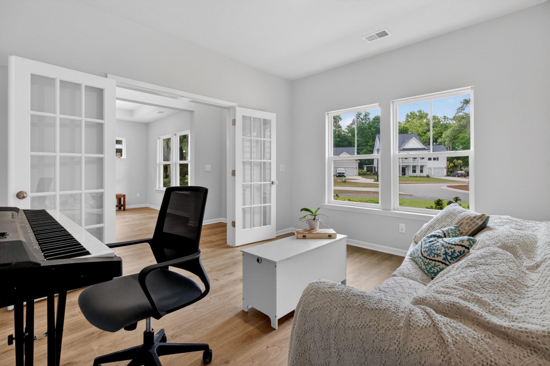 7089 Pumpkinseed Drive Photo 6