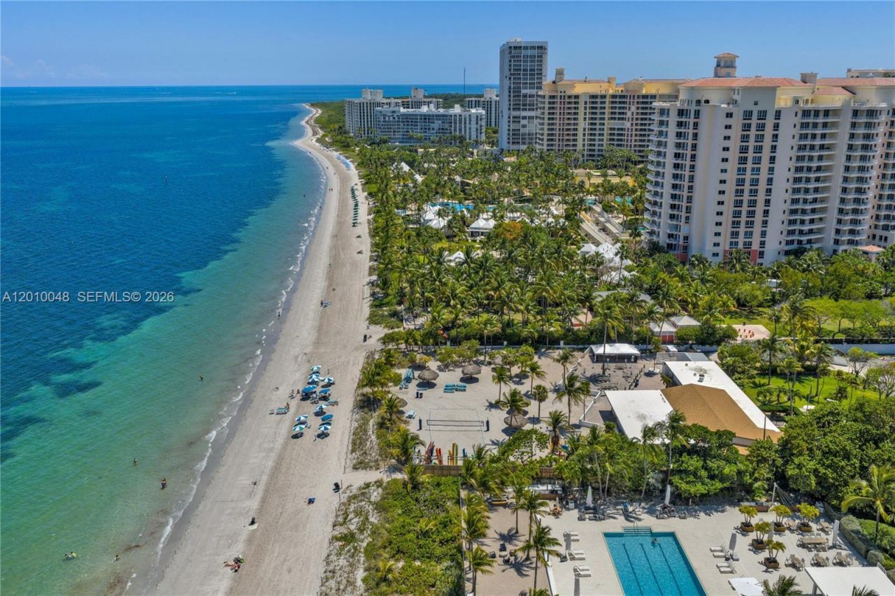 300 Sunrise Dr, Unit 1B, Key Biscayne, FL 33149 Photo