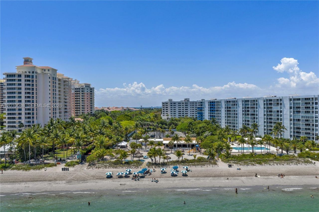 300 Sunrise Dr, Unit 1B, Key Biscayne, FL 33149 Photo