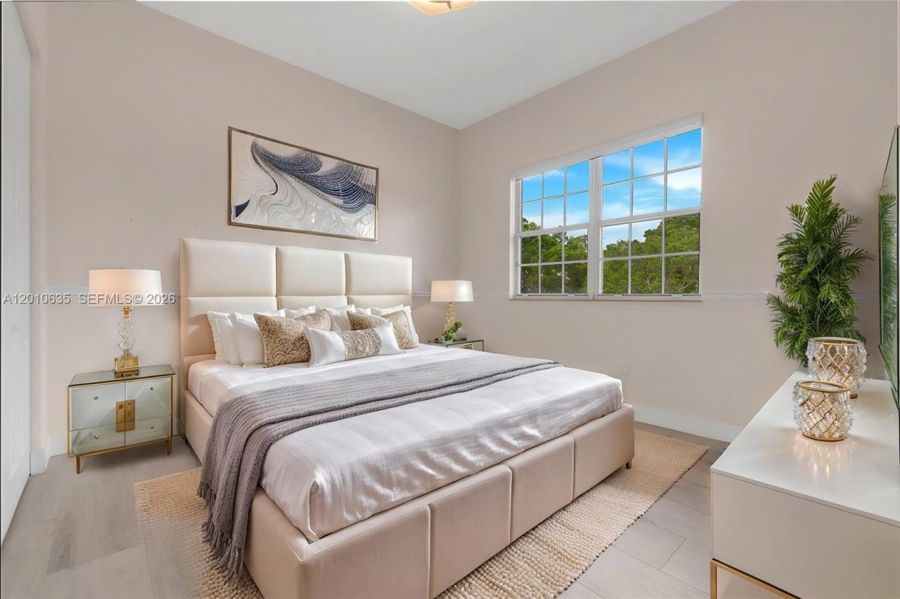 483 SW 147th Ter, Unit 2-48, Pembroke Pines, FL 33027 Photo
