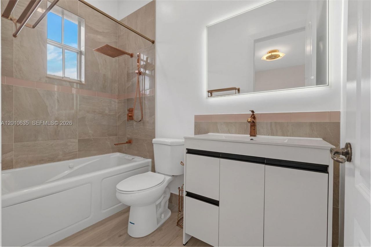 483 SW 147th Ter, Unit 2-48, Pembroke Pines, FL 33027 Photo