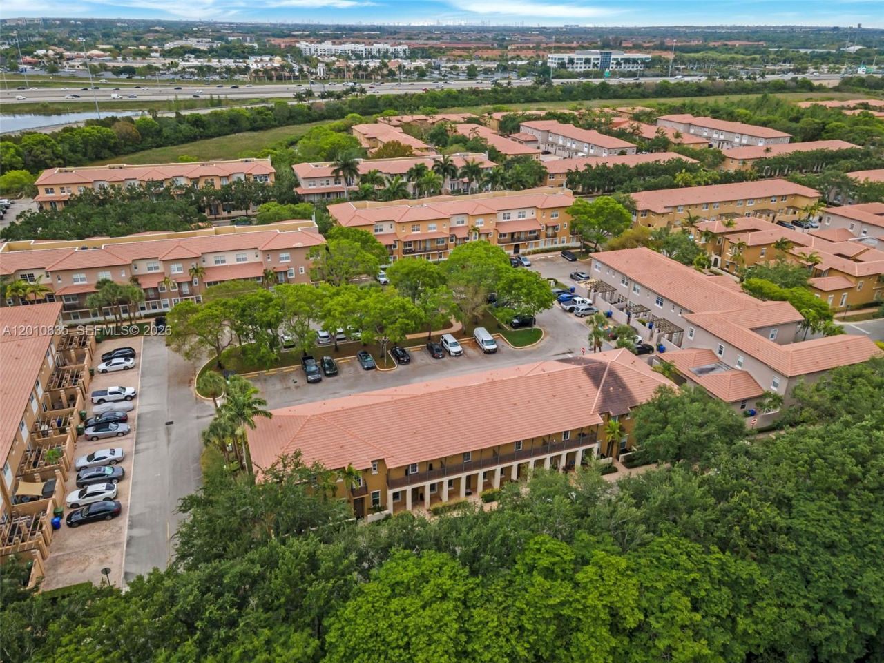 483 SW 147th Ter, Unit 2-48, Pembroke Pines, FL 33027 Photo
