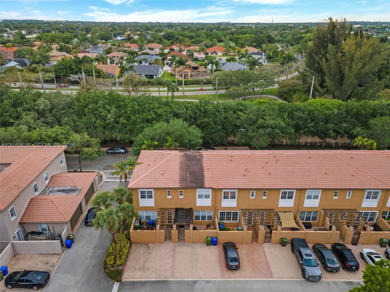 483 SW 147th Ter, Unit 2-48, Pembroke Pines, FL 33027 Photo