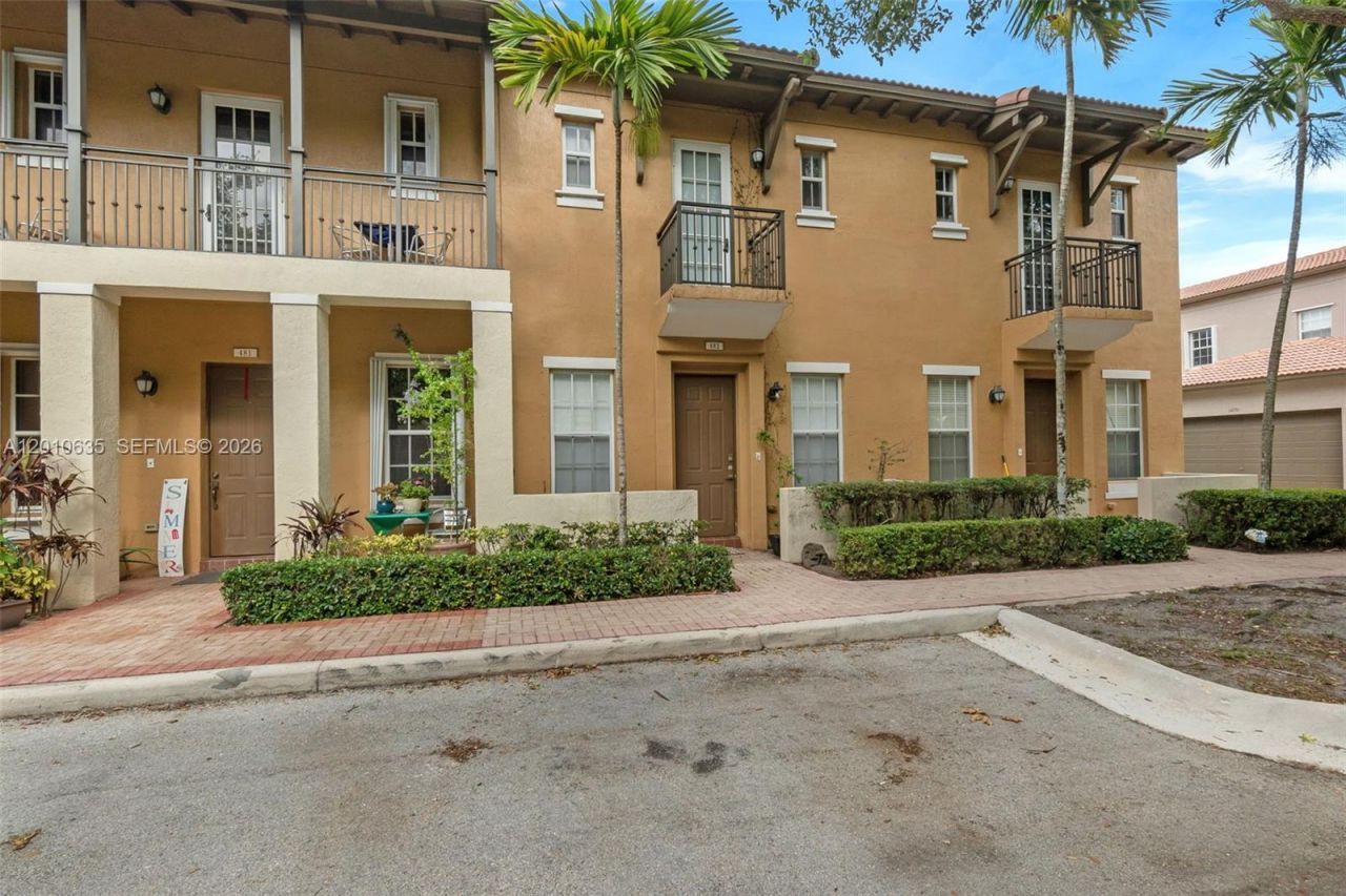 483 SW 147th Ter, Unit 2-48, Pembroke Pines, FL 33027 Photo