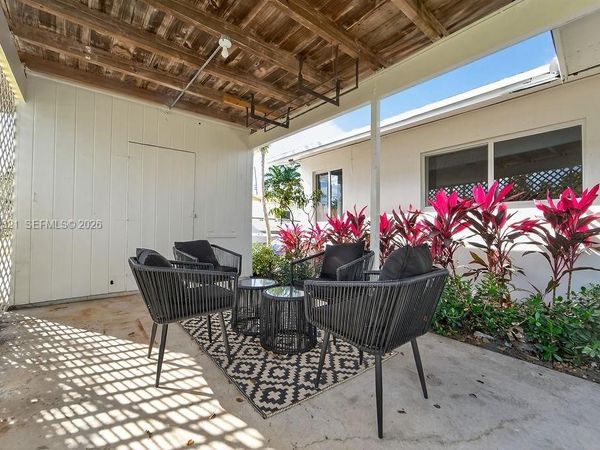 756 Cinnamon Rd , North Palm Beach, FL 33408