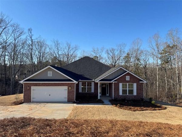 3350 Trevi Trail , Douglasville, GA 30135