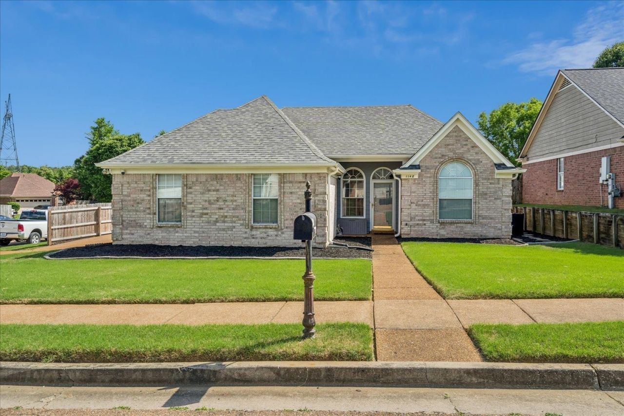 1148 Breezy Valley Dr, Cordova, TN 38018 Main Photo